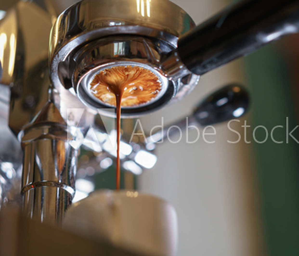 コーヒー抽出の様子